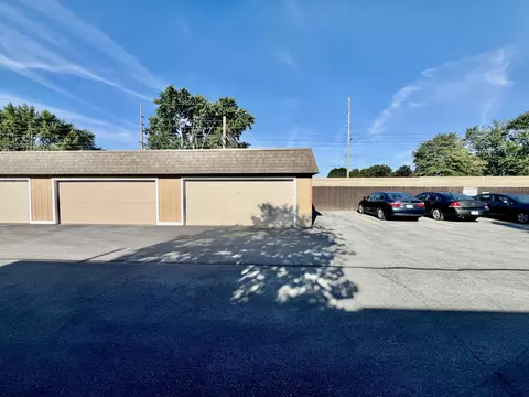 8745 Janeway Ct #4, Munster, IN 46321 photo 16