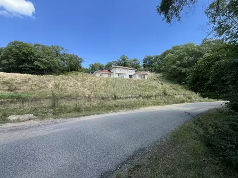 8000 Forest Ave, Gary, IN 46403 photo 2
