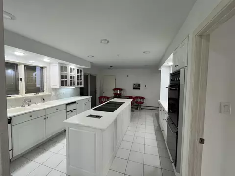 8000 Forest Ave, Gary, IN 46403 photo 17