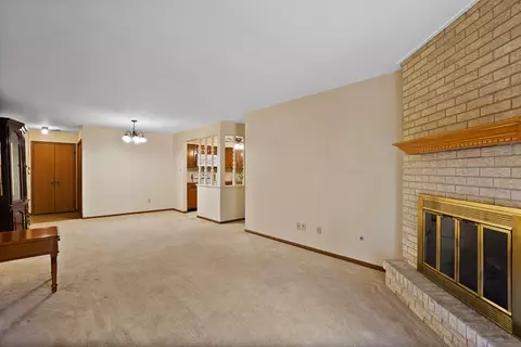 2003 45th St #101, Highland, IN 46322 photo 5