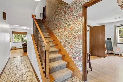 Entry Way - 4140 Augusta Dr, Crown Point, IN 46307 photo 5 of 6