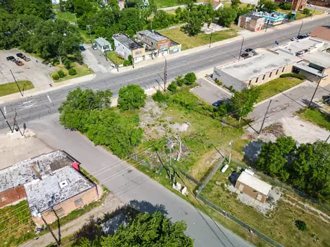 3989 Broadway, Gary, IN 46409 photo 4