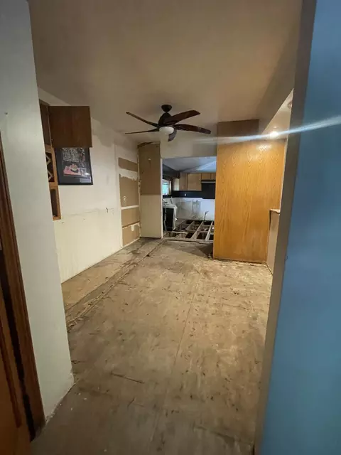 6948 E 1st Ave, Gary, IN 46403 photo 6