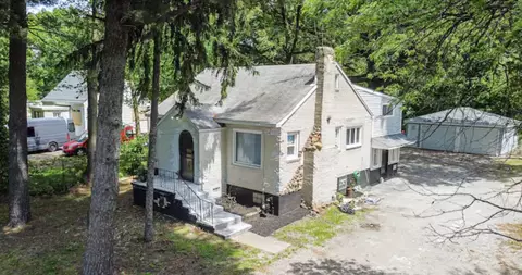 3131 Burr St, Gary, IN 46406 photo 1