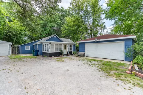 3135 Burr St, Gary, IN 46406