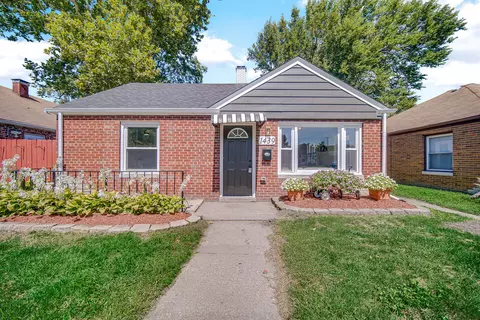 1439 173rd St, Hammond, IN 46324