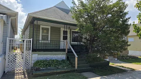 617 W 151st St, East Chicago, IN 46312