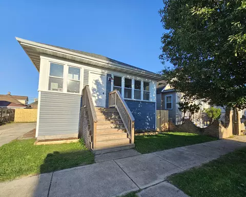 4729 Henry Ave, Hammond, IN 46327