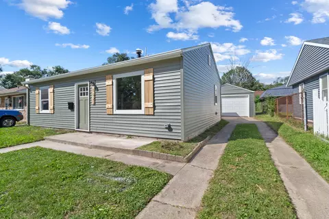 1629 174th St, Hammond, IN 46324