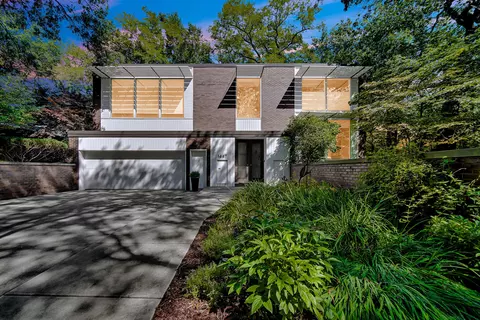 1447 Oak Park Dr, Munster, IN 46321