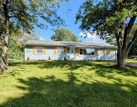 723 Capitol Rd, Valparaiso, IN 46385