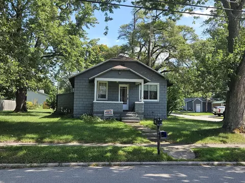 1105 A St, La Porte, IN 46350