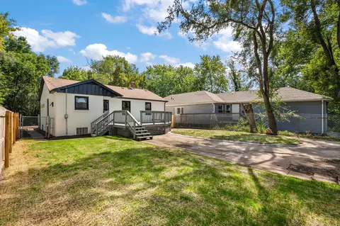 Exterior - 420 S Henry St, Gary, IN 46403 photo 6 of 10