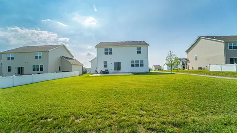 11551 Hancock Dr, Crown Point, IN 46307 photo 28