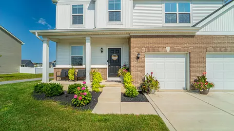 11551 Hancock Dr, Crown Point, IN 46307 photo 2