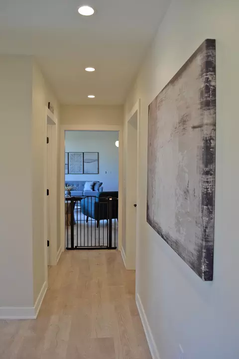 Entry Way - 7761 E Miller Ln, Hobart, IN 46342 photo 2 of 4