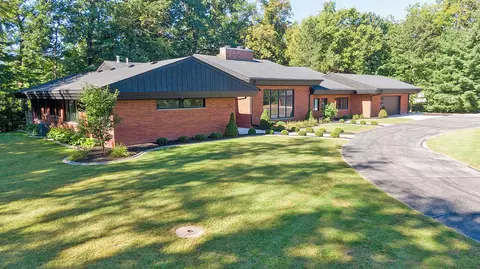 Exterior - 7761 E Miller Ln, Hobart, IN 46342 photo 9 of 12