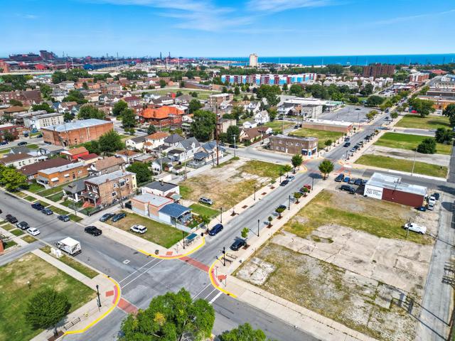 1720 Broadway St, East Chicago, IN 46312