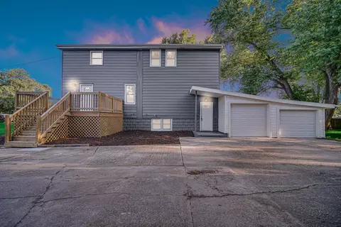 8417 Grace St, Highland, IN 46322