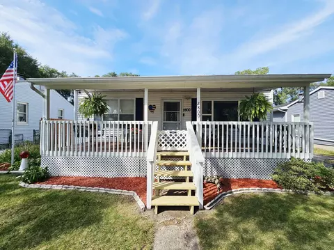 Exterior - 2800 W 39th Pl, Gary, IN 46408 photo 1 of 9