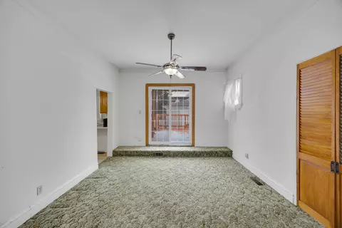 643 Mckinley St, Gary, IN 46404 photo 5