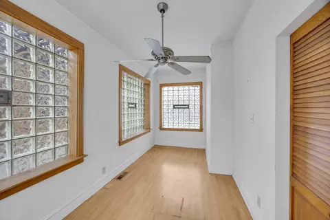 643 Mckinley St, Gary, IN 46404 photo 10
