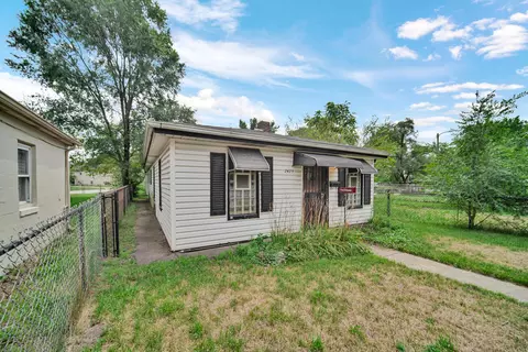 2425 Prospect St, Gary, IN 46407 photo 3