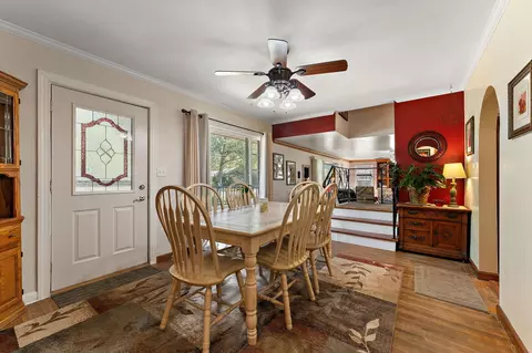 Dining - 1040 Waverly Rd, Porter, IN 46304 photo 1 of 1