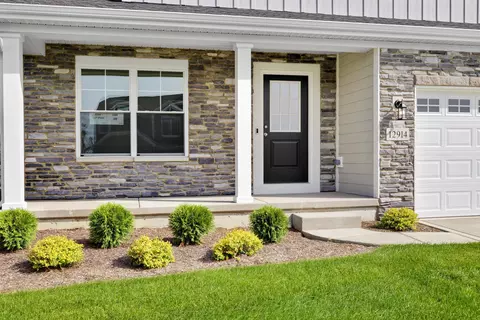 Exterior - 12914 109th Pl, Dyer, IN 46311 photo 2 of 4