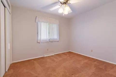 321 Elizabeth Dr, Crown Point, IN 46307 photo 17