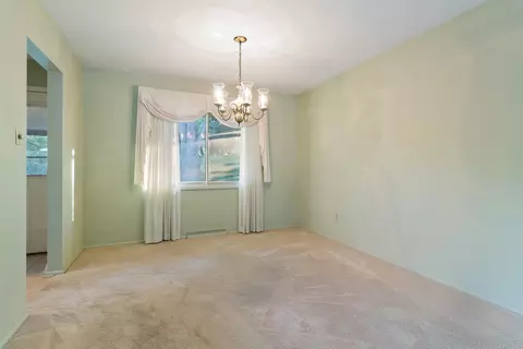 321 Elizabeth Dr, Crown Point, IN 46307 photo 10