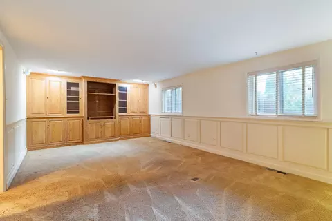 321 Elizabeth Dr, Crown Point, IN 46307 photo 20