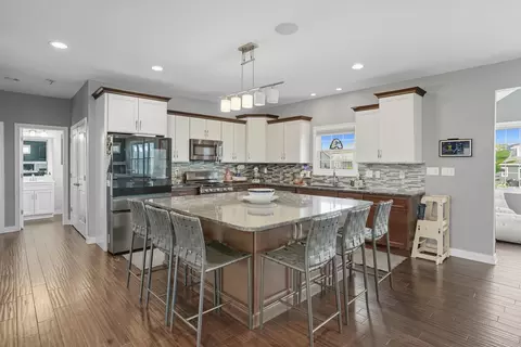 Kitchen - 13028 Waterleaf Dr, Saint John, IN 46373 photo 1 of 4