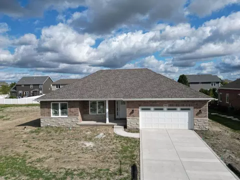 9336 W 106th Pl, Saint John, IN 46373