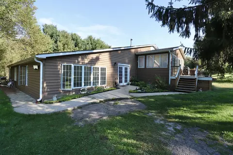 1232 W 650, La Porte, IN 46350