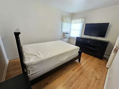Bedroom - 2721 Birch Ave, Whiting, IN 46394 photo 1 of 2