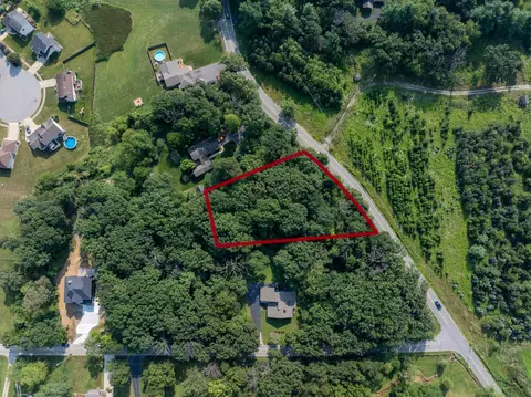 6308 W 91st Ave, Crown Point, IN 46307