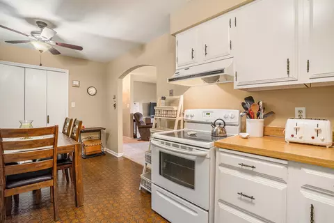 Other - 1638 Camellia Dr #1A, Munster, IN 46321 photo 4 of 5