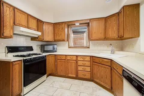 1529 Warwick Ave, Whiting, IN 46394 photo 7