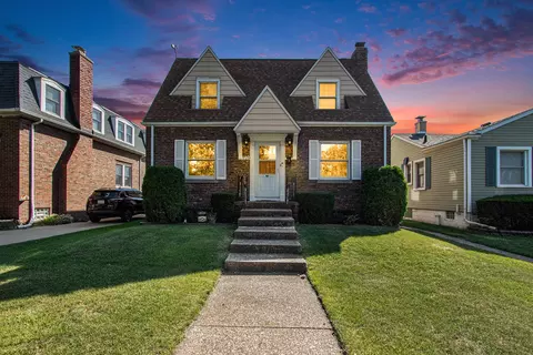 1529 Warwick Ave, Whiting, IN 46394 photo 2