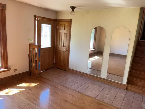 527 Osage Dr, Dyer, IN 46311 photo 5