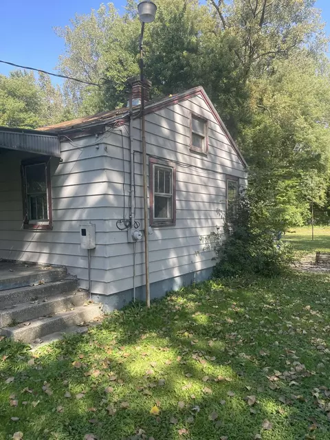 2833 Stevenson St, Gary, IN 46406 photo 3