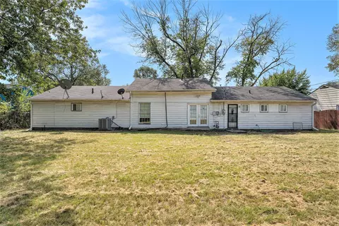 Exterior - 1740 Central Dr, Gary, IN 46407 photo 3 of 3