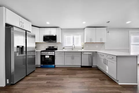 Kitchen - 1297 W 17th Ave, Gary, IN 46407 photo 1 of 3