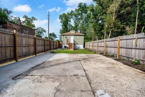 Exterior - 1297 W 17th Ave, Gary, IN 46407 photo 3 of 3