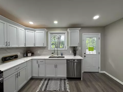 2274 Hendricks St, Gary, IN 46404 photo 8