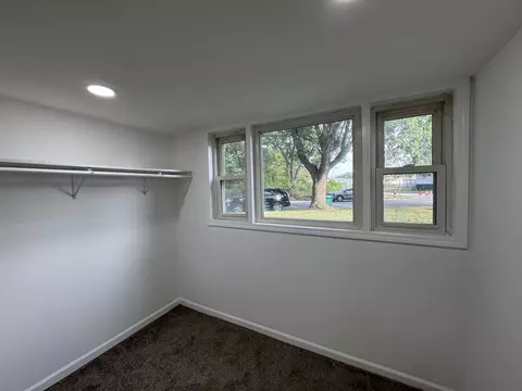 2274 Hendricks St, Gary, IN 46404 photo 17