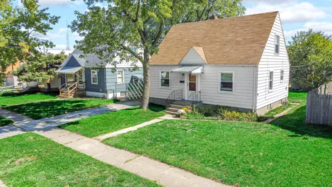 6723 Baring Ave, Hammond, IN 46324