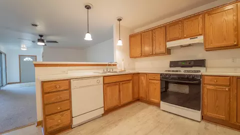 921 Cedar Dr, Crown Point, IN 46307 photo 20