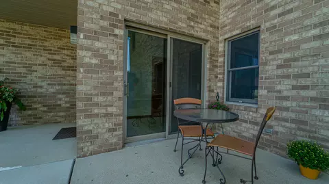 921 Cedar Dr, Crown Point, IN 46307 photo 3